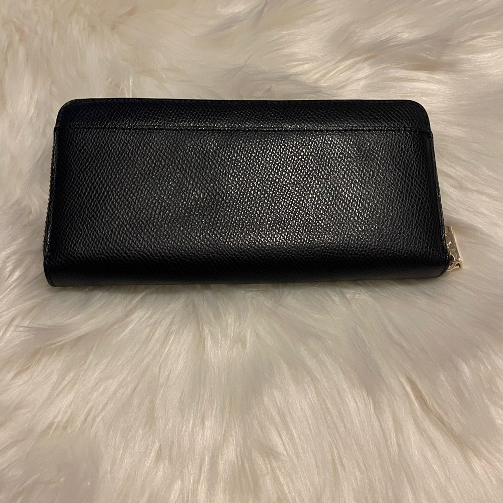 ✨Rare 💯% Authentic BOW long coach midnight blue wallet Gold-tone Hardware - Picture 5 of 9